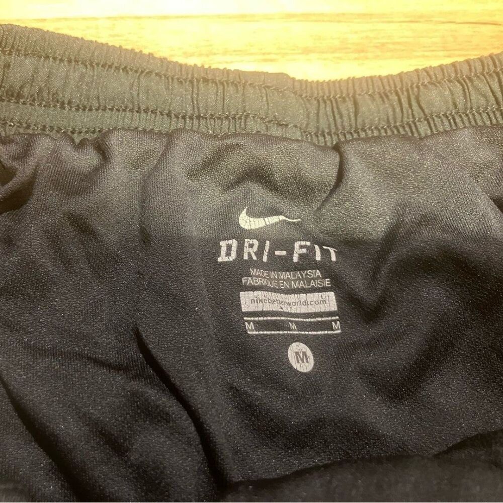Nike dry fit running shorts, women’s size medium - Picture 2 of 2